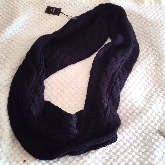 Lansco.VI.Mode Knit Infinity Scarf Black - Picture 1 of 4